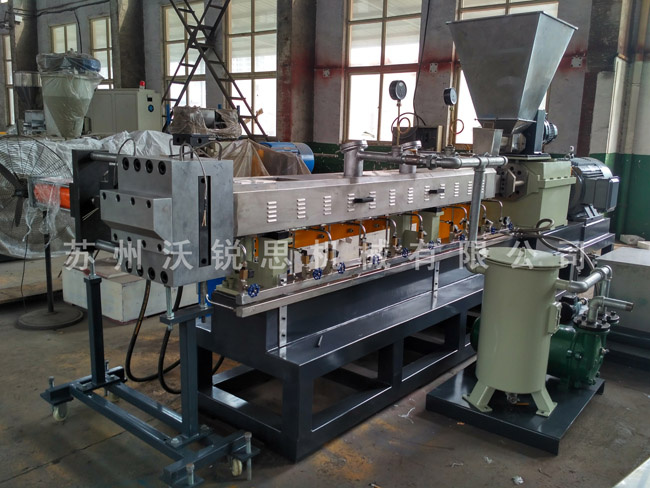 薄膜造粒機生產(chǎn)線